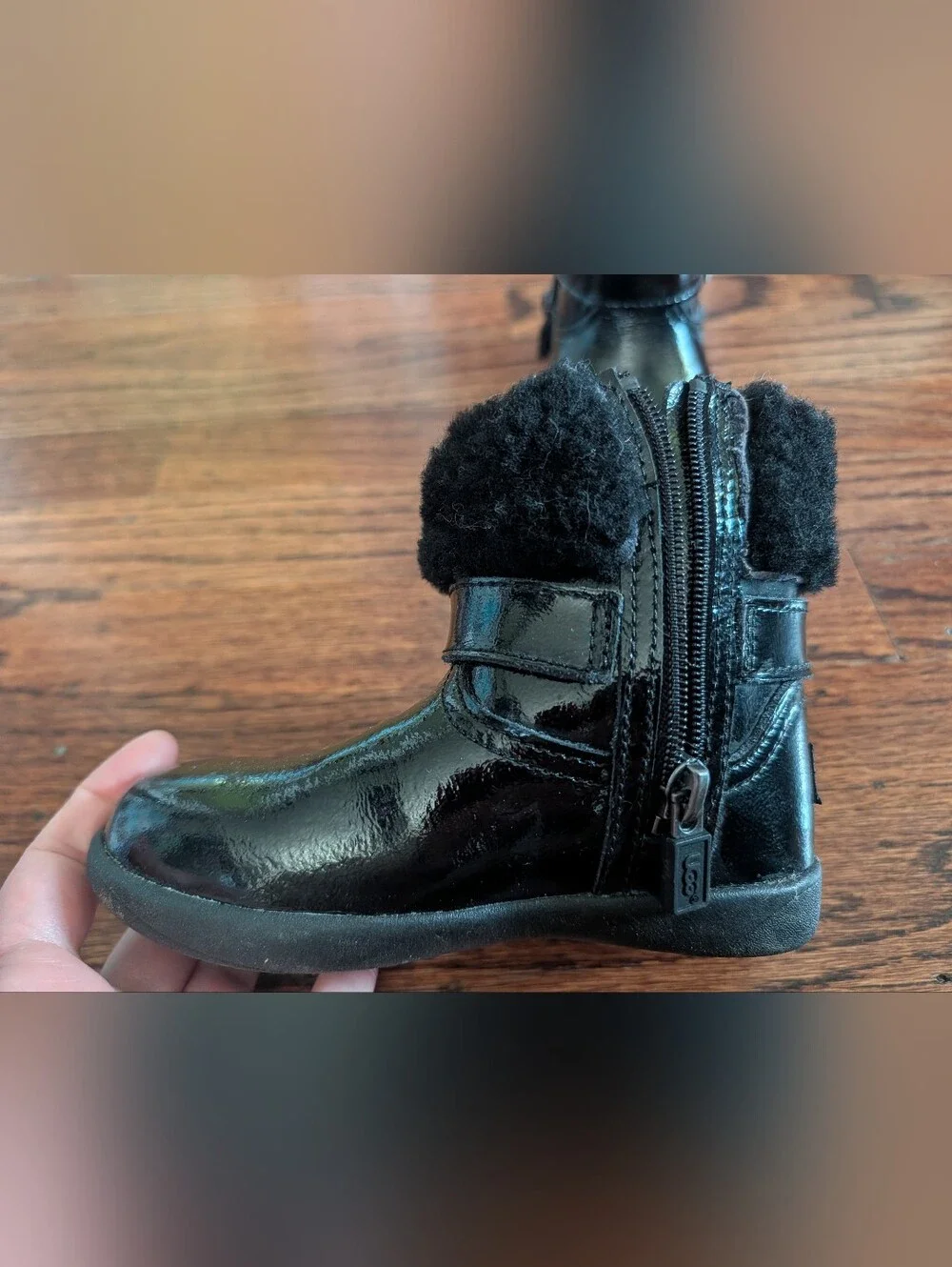 Ugg Boots Toddler Kids Size 8, Great Condition